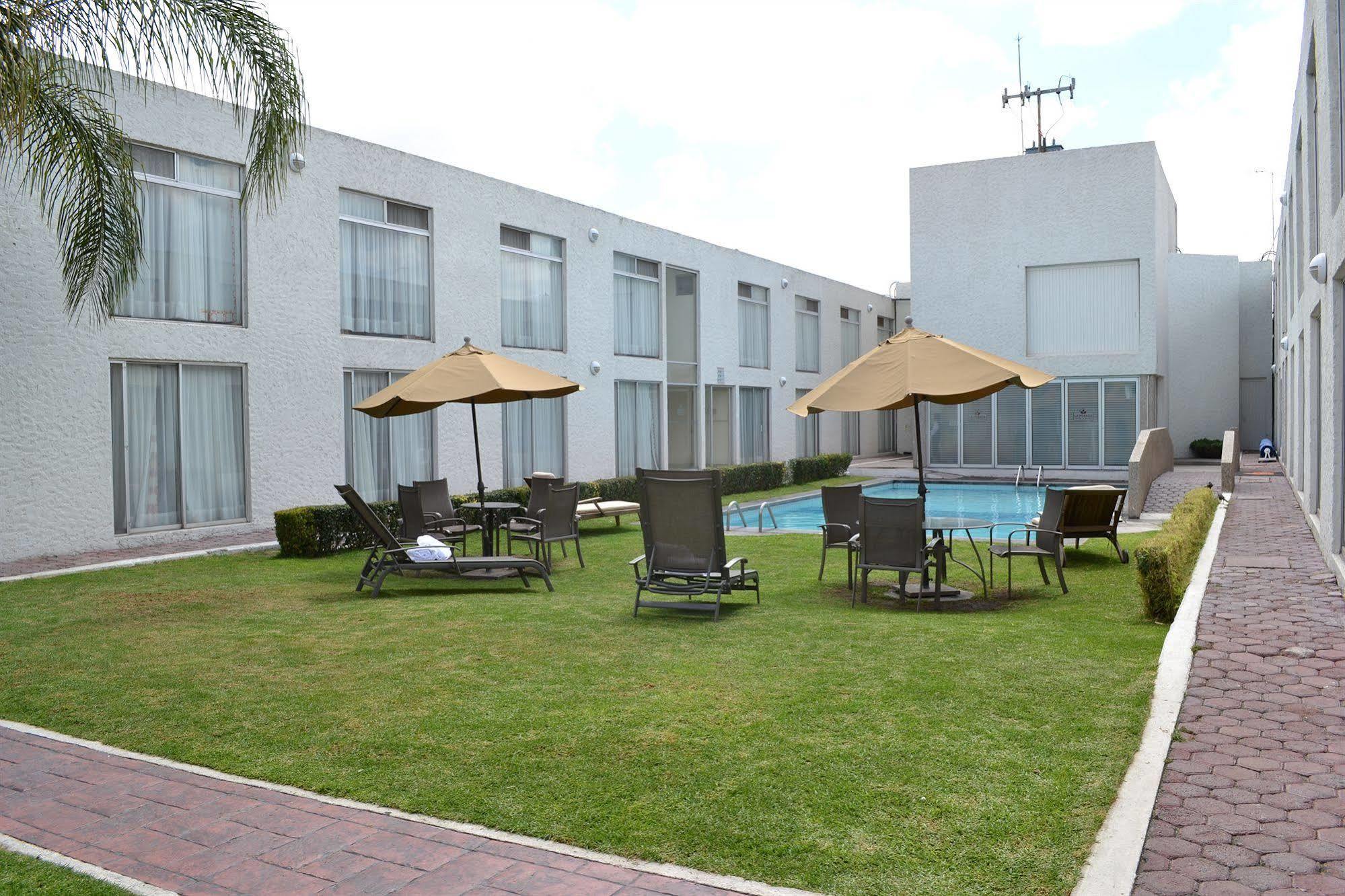La Posada Hotel Y Suites San Luis Potosi Bagian luar foto